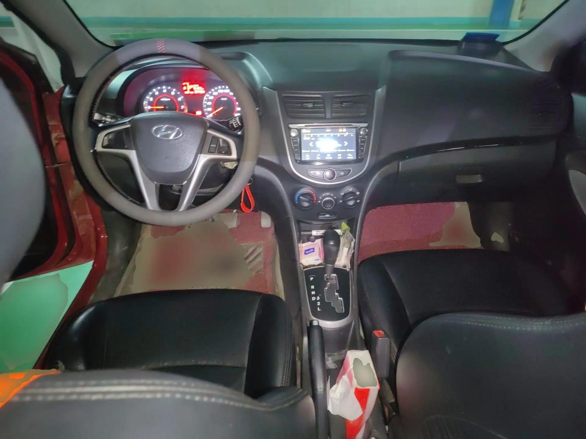 Hyundai Verna Ray 2014 1.4L Automatic GLX — миниатюра 10