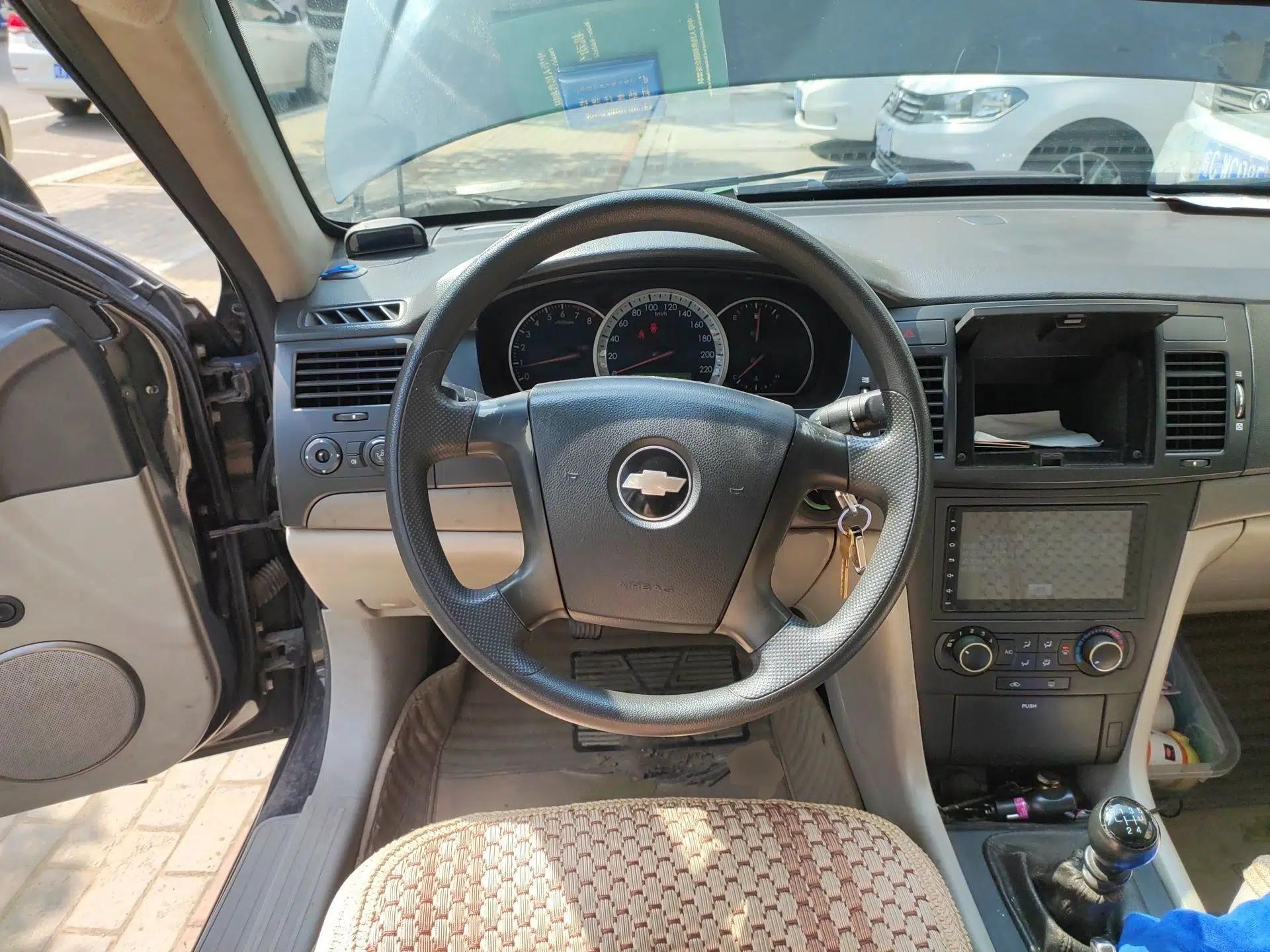 Chevrolet Epica 2011 1.8 ZhiZhen Edition MT — миниатюра 11
