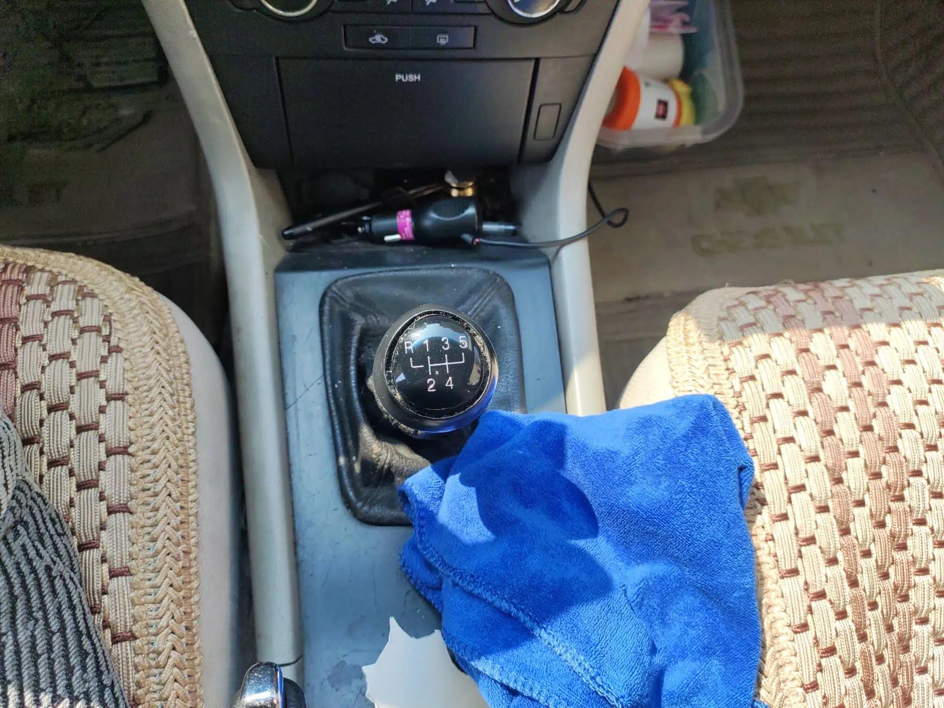 Chevrolet Epica 2011 1.8 ZhiZhen Edition MT — миниатюра 15