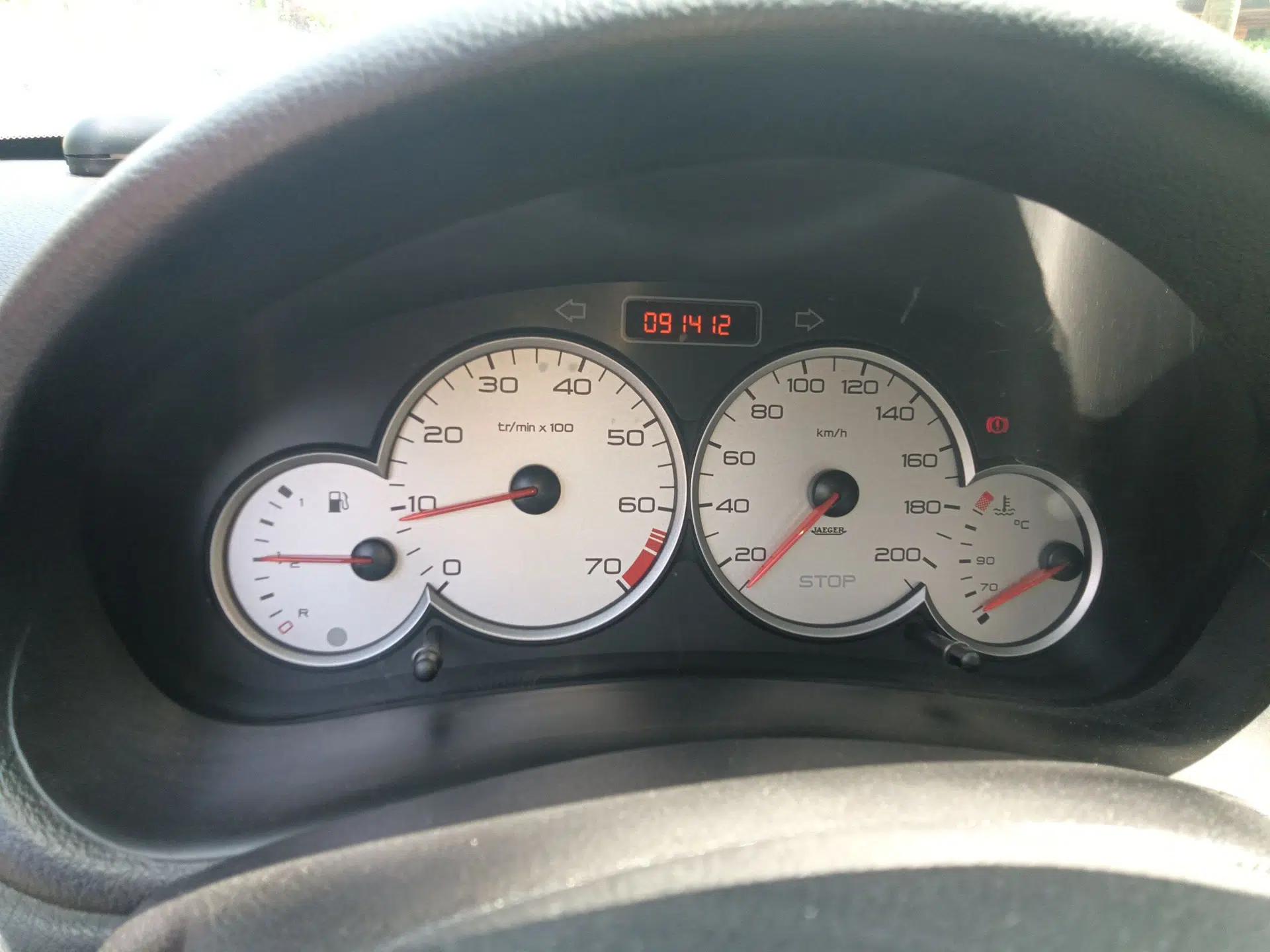 Citroen C2 2012 1.4L Manual Sport Model — миниатюра 12