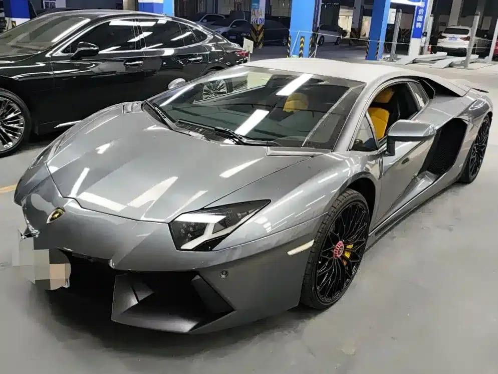 2011 Aventador LP 700-4 — миниатюра 1