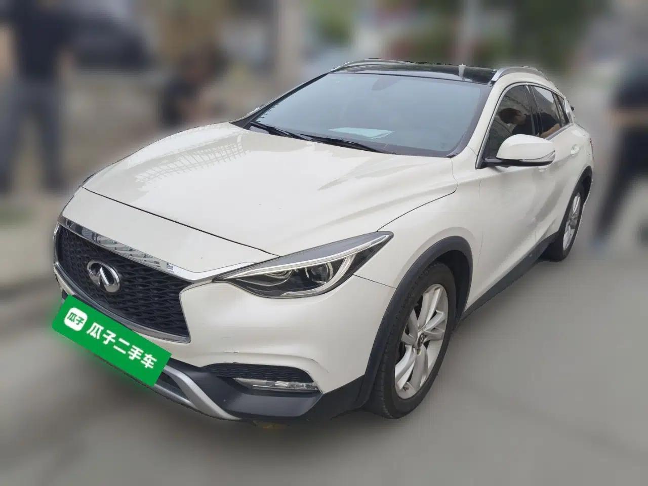 Infiniti QX30 2017 1.6T Two-Wheel-Drive Sport Edition — миниатюра 1