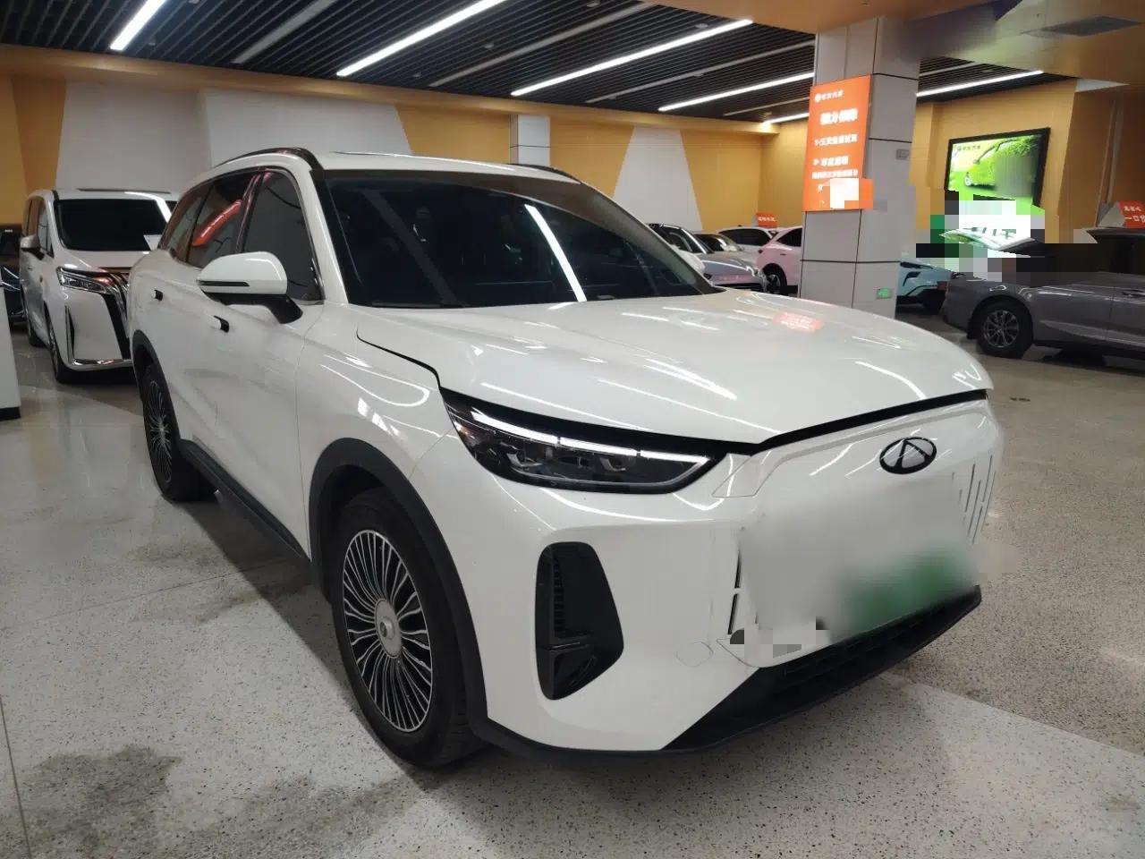 Chery Fengyun T9 2024 120 Long-Range Flagship Version 7 Seats Ternary Lithium — миниатюра 3