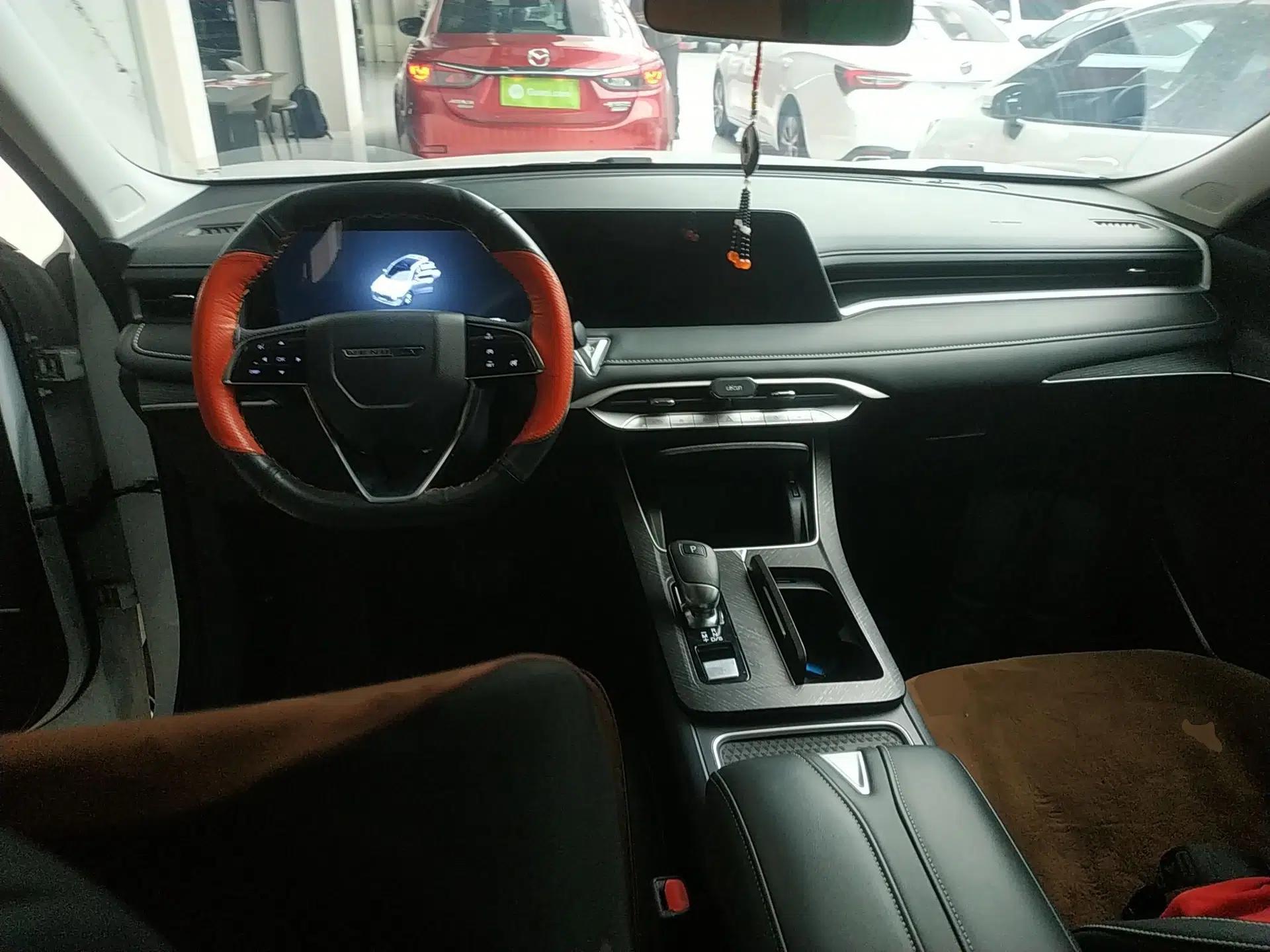 Venucia V 2024 260T Idol Joy Ride Pro Edition — миниатюра 12