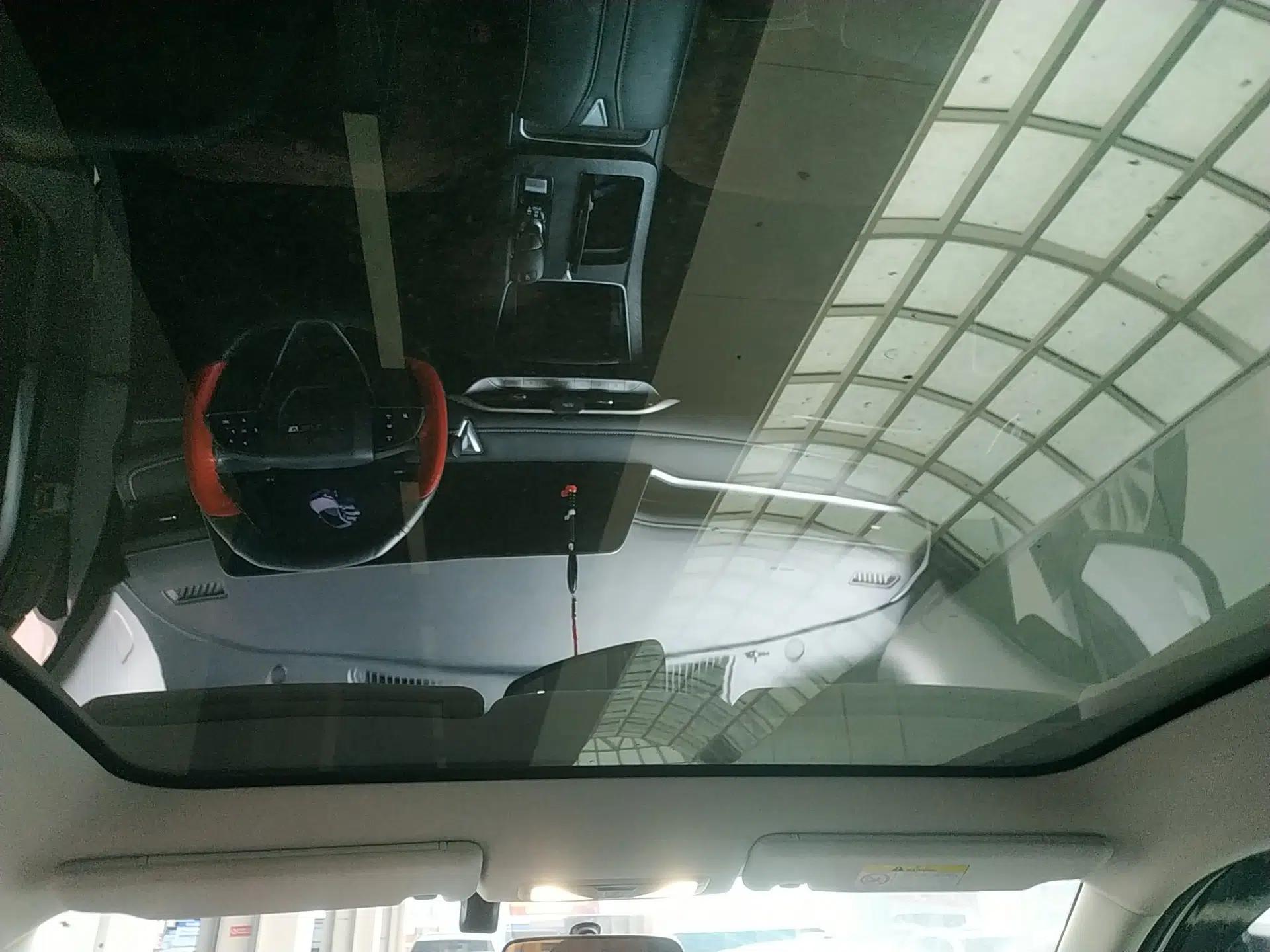 Venucia V 2024 260T Idol Joy Ride Pro Edition — миниатюра 20