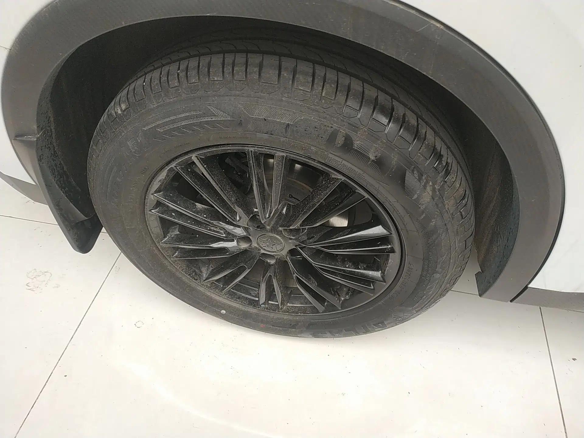 Venucia V 2024 260T Idol Joy Ride Pro Edition — миниатюра 10