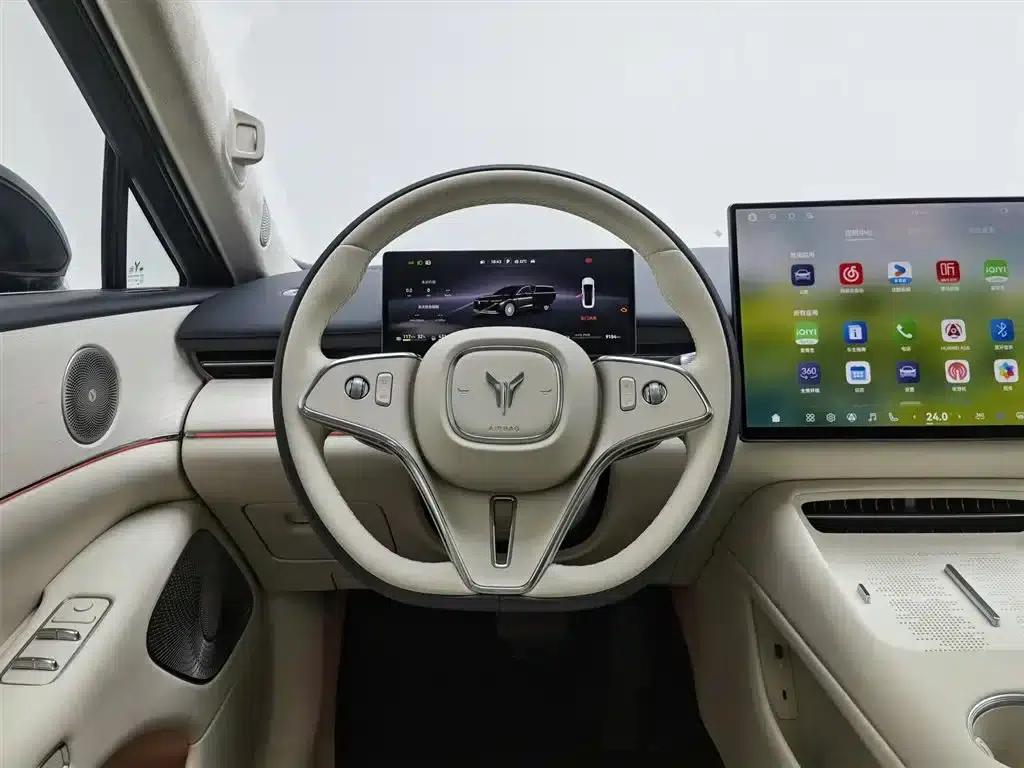 Voyah Chase Light L 2026 All-Wheel Drive Ultra — миниатюра 11