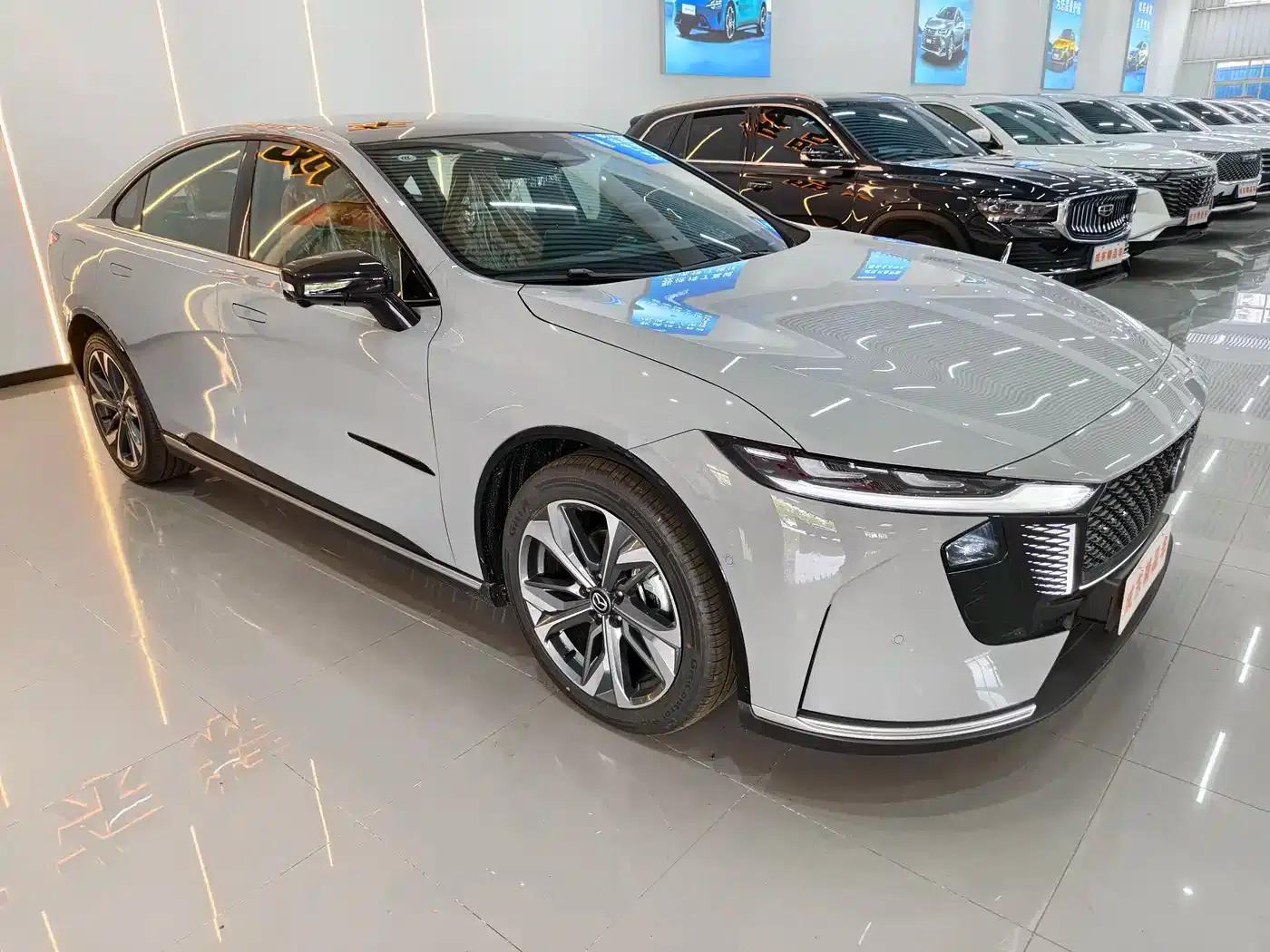 Mazda EZ-6 2026 Range Extender Pro — миниатюра 3