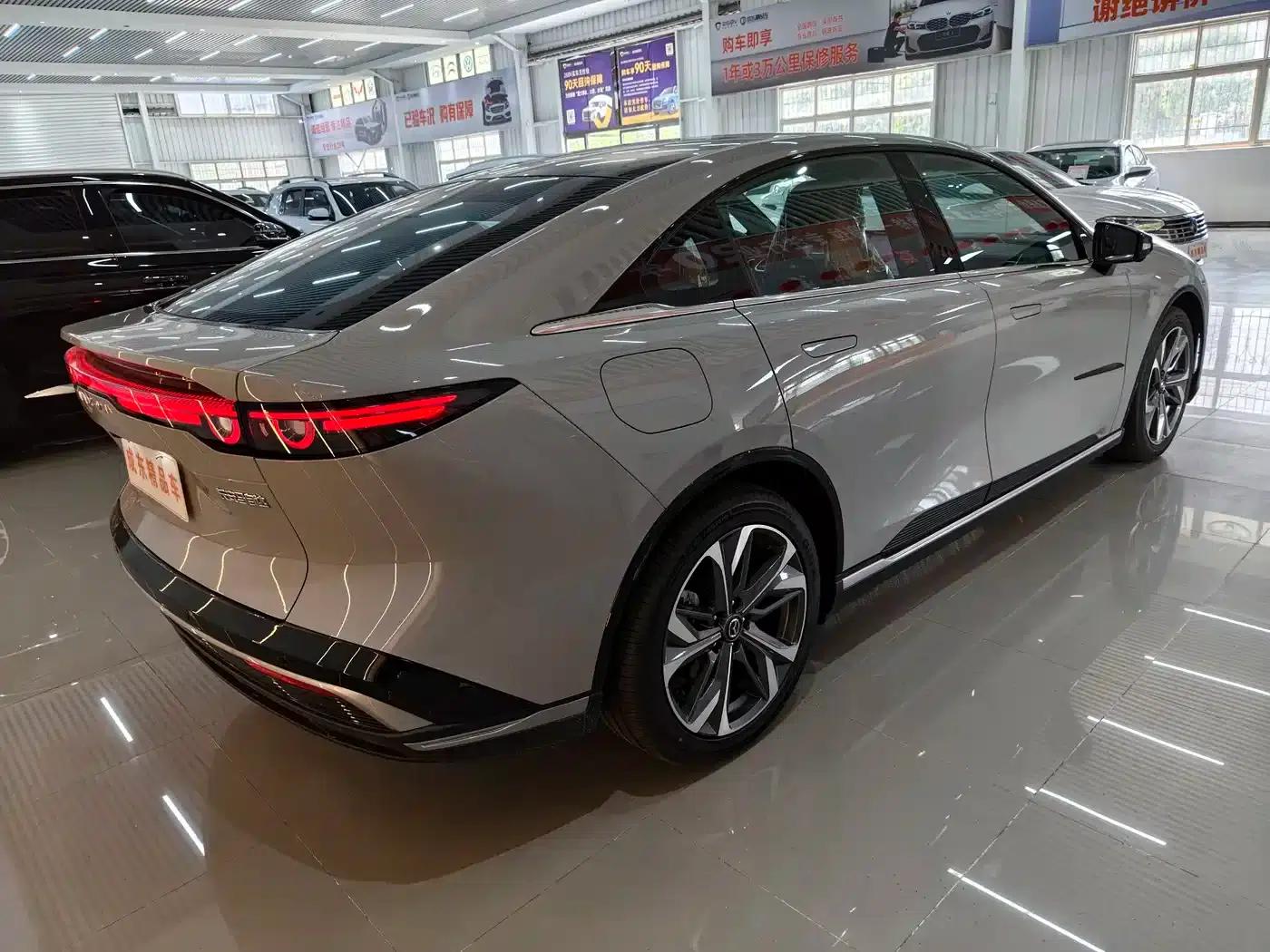 Mazda EZ-6 2026 Range Extender Pro — миниатюра 6