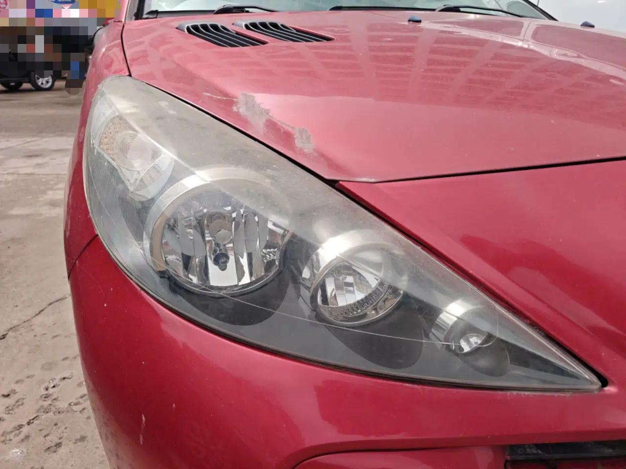 Peugeot 207 2011 Hatchback 1.4L Manual Yule Edition — миниатюра 7