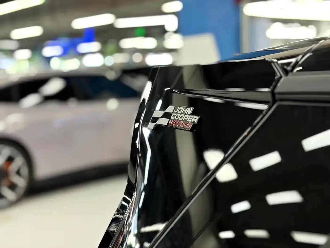 2025 JOHN COOPER WORKS Electric MINI JCW — миниатюра 15