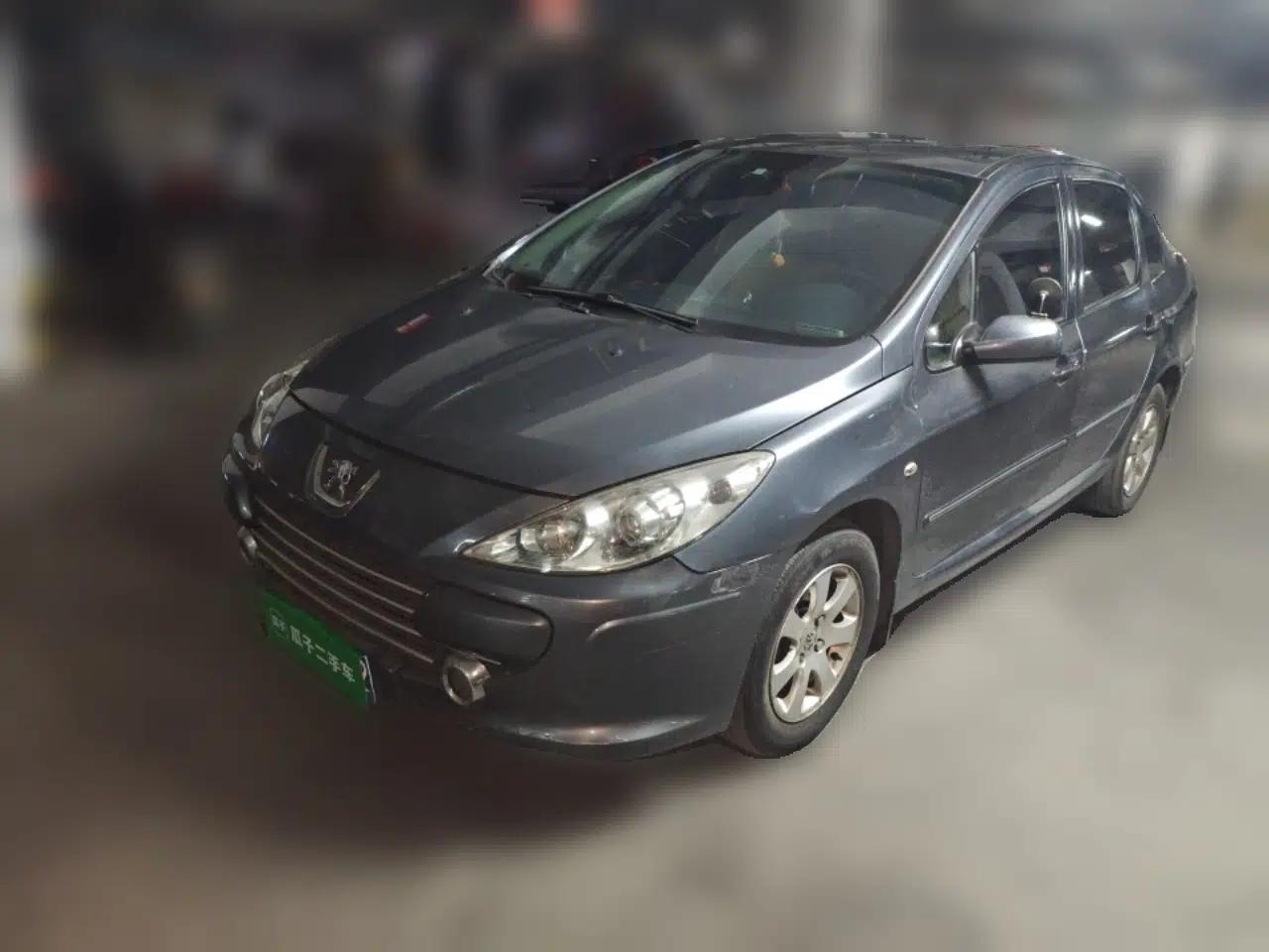 Peugeot 307 2010 Sedan 1.6L Manual Comfort Edition — миниатюра 1
