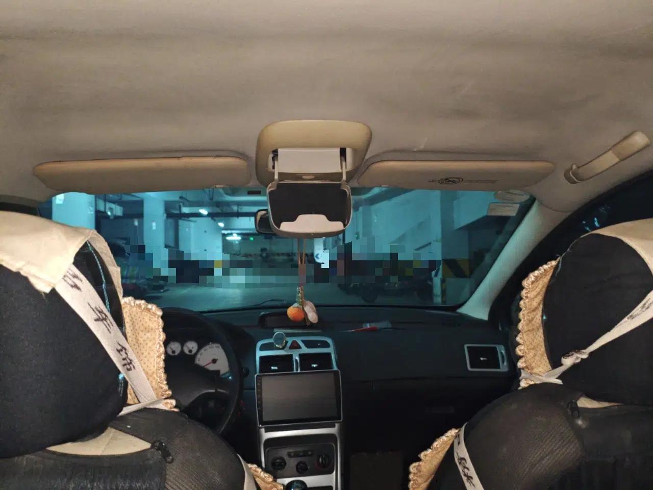 Peugeot 307 2010 Sedan 1.6L Manual Comfort Edition — миниатюра 19