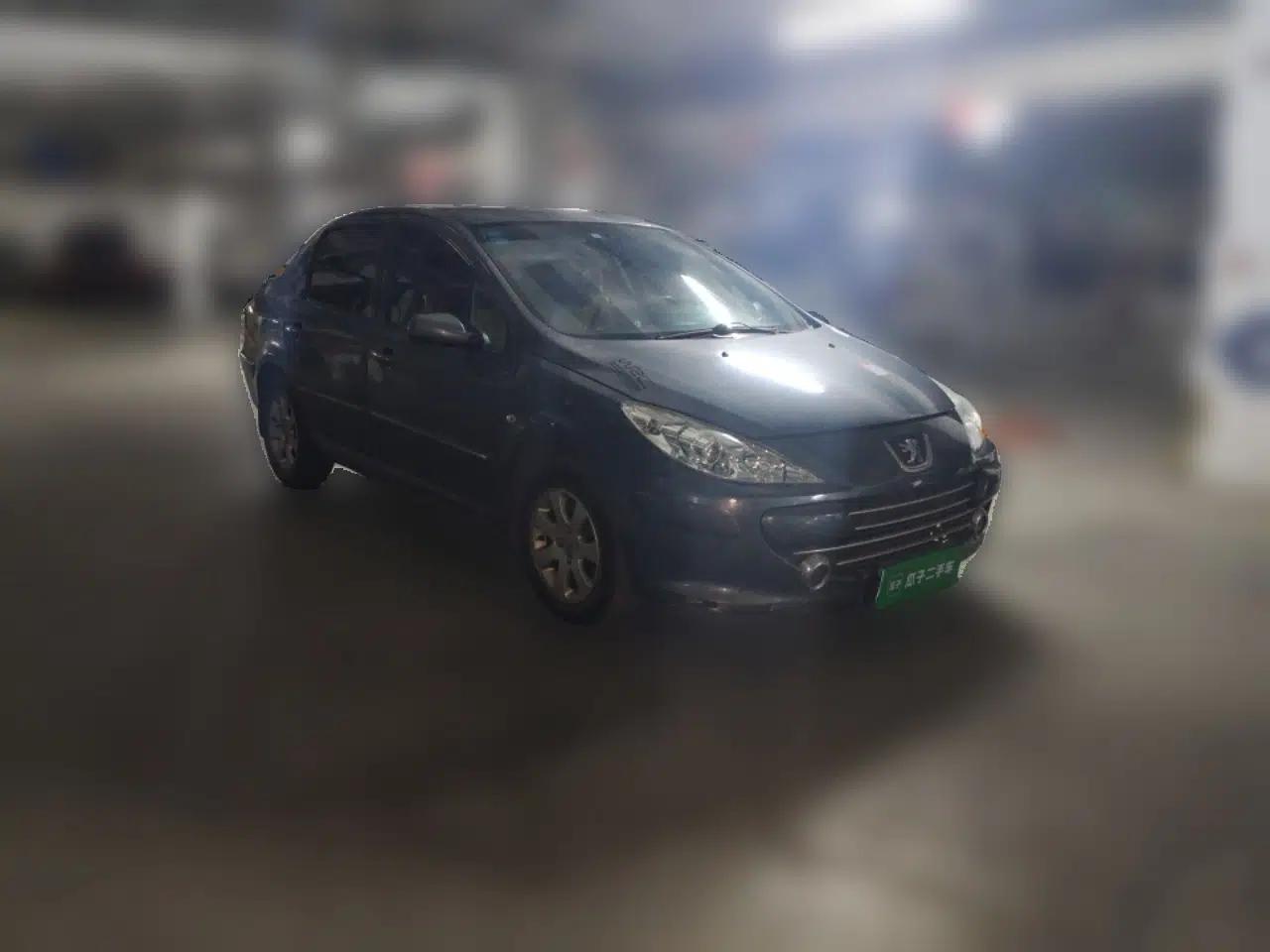 Peugeot 307 2010 Sedan 1.6L Manual Comfort Edition — миниатюра 3