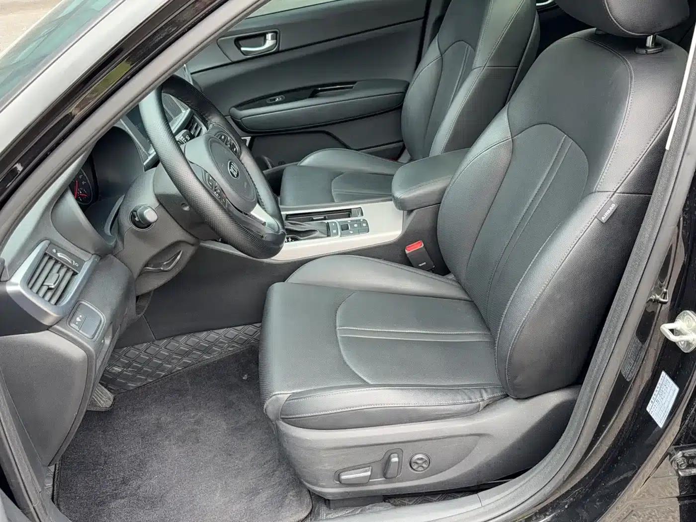 Kia K5 PHEV 2018 2.0L Premium Edition — миниатюра 13