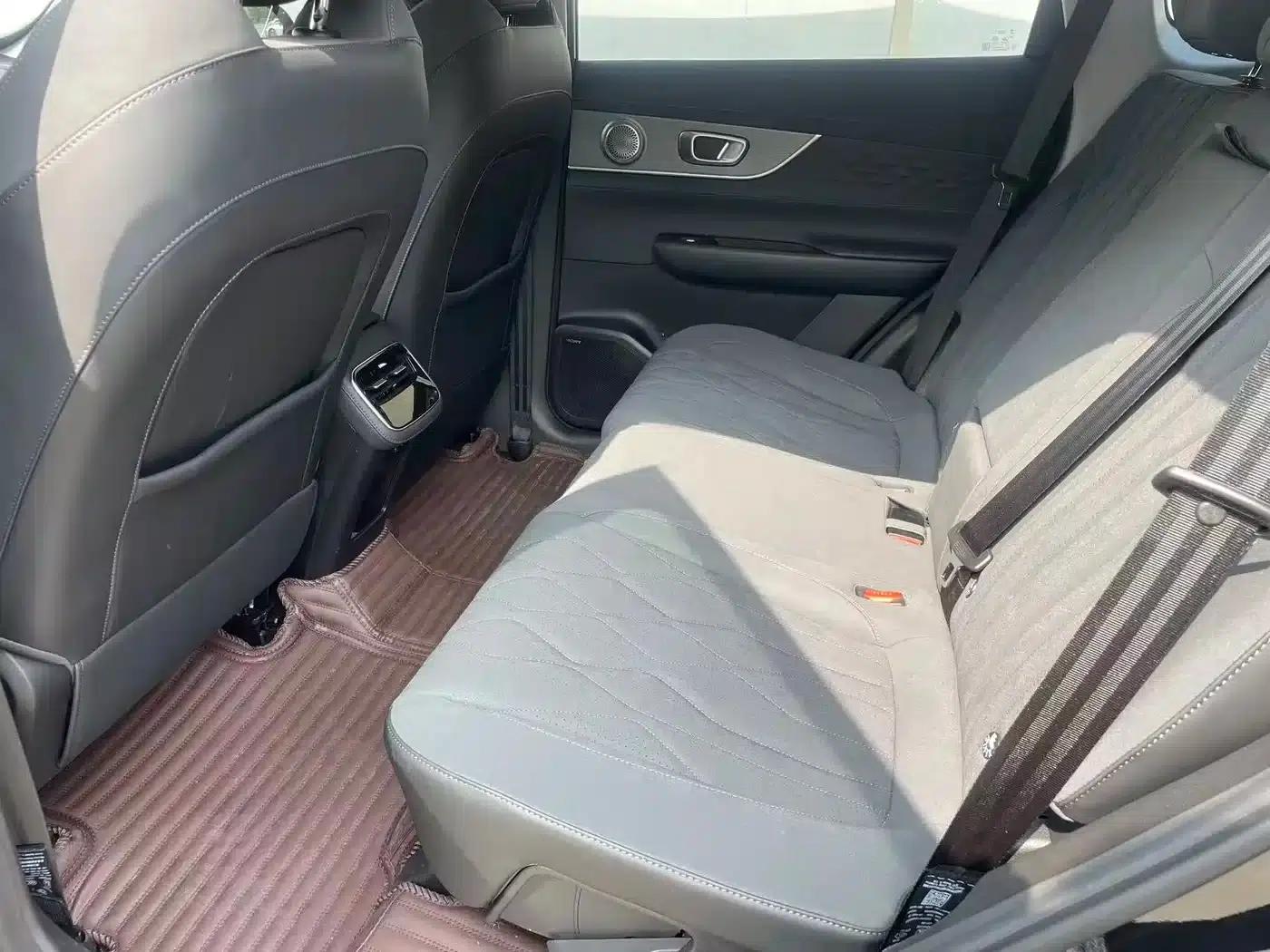 Fengyun T8 2025 1.5T 130km Comfort Edition 5-seater — миниатюра 6