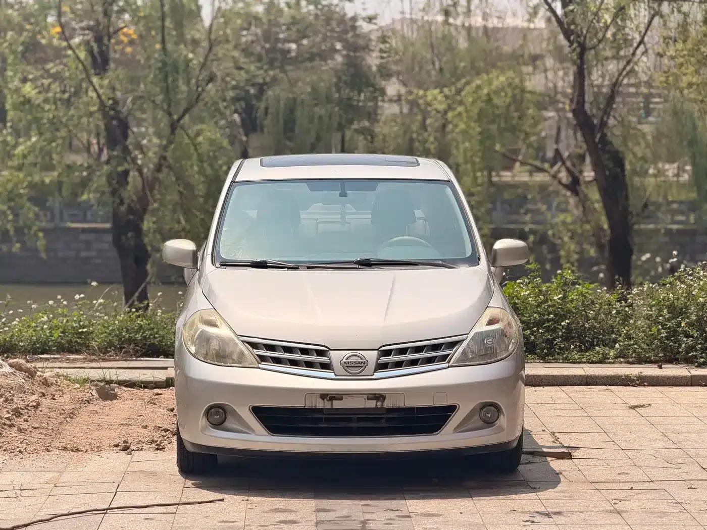 Tiida 2008 1.6L Automatic Intelligent — миниатюра 2
