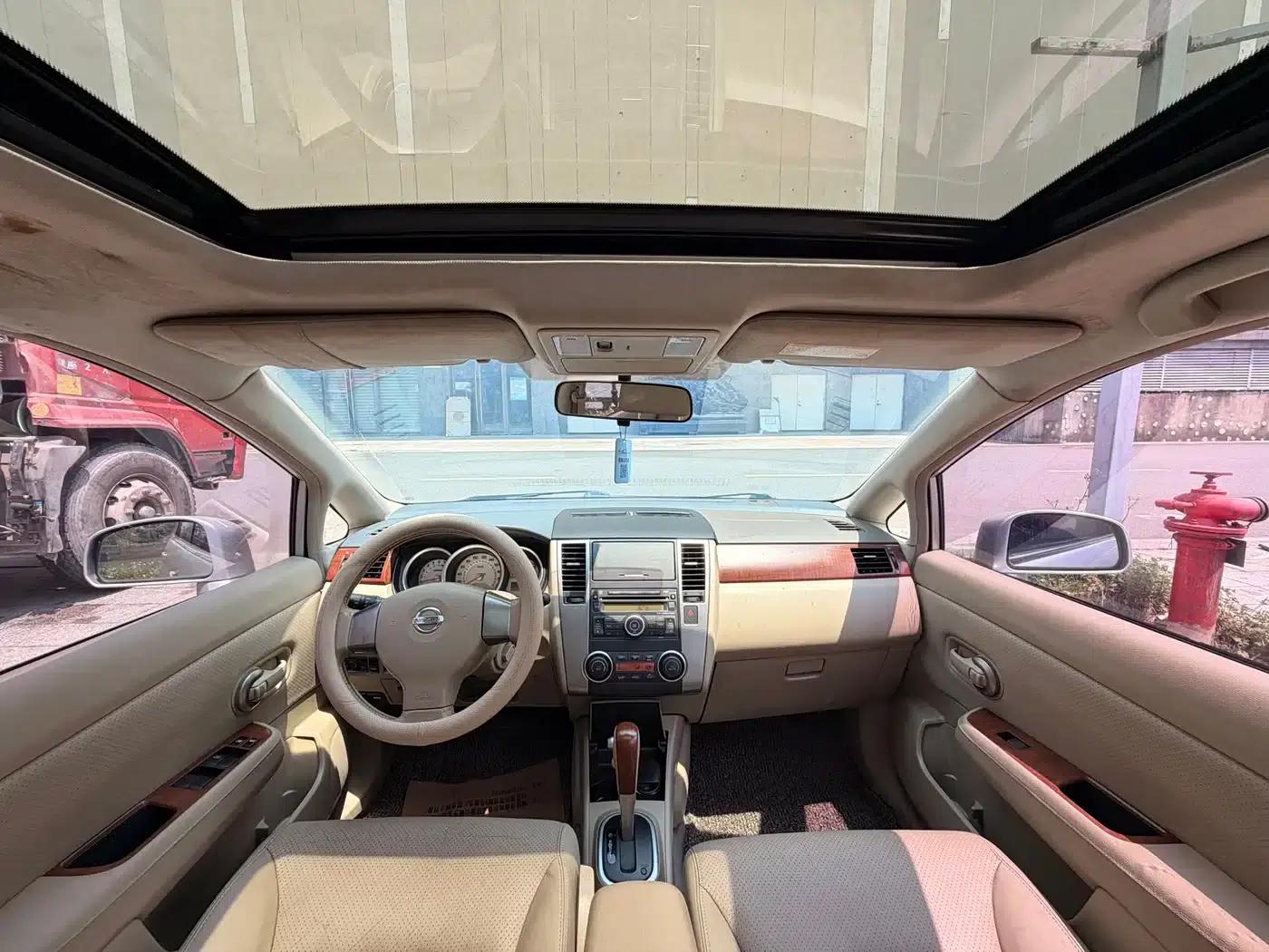 Tiida 2008 1.6L Automatic Intelligent — миниатюра 7