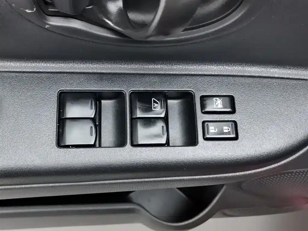 March 2010 1.5L Automatic Easy-Display Edition — миниатюра 9