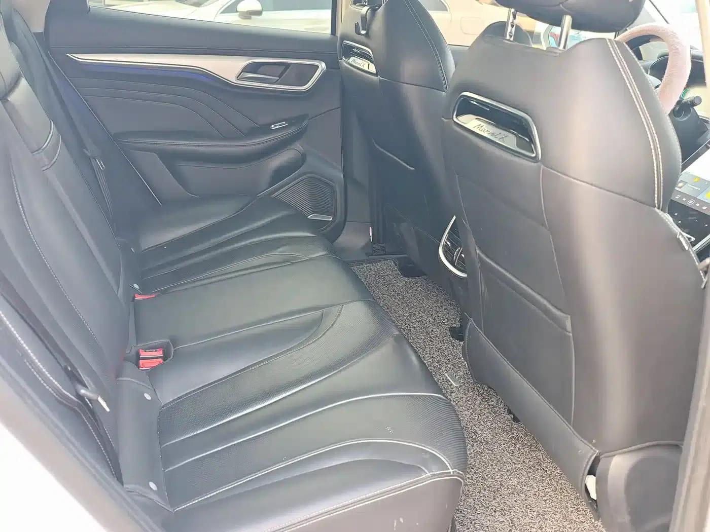 Roewe MARVEL X 2018 Rear-Wheel Drive Version — миниатюра 8