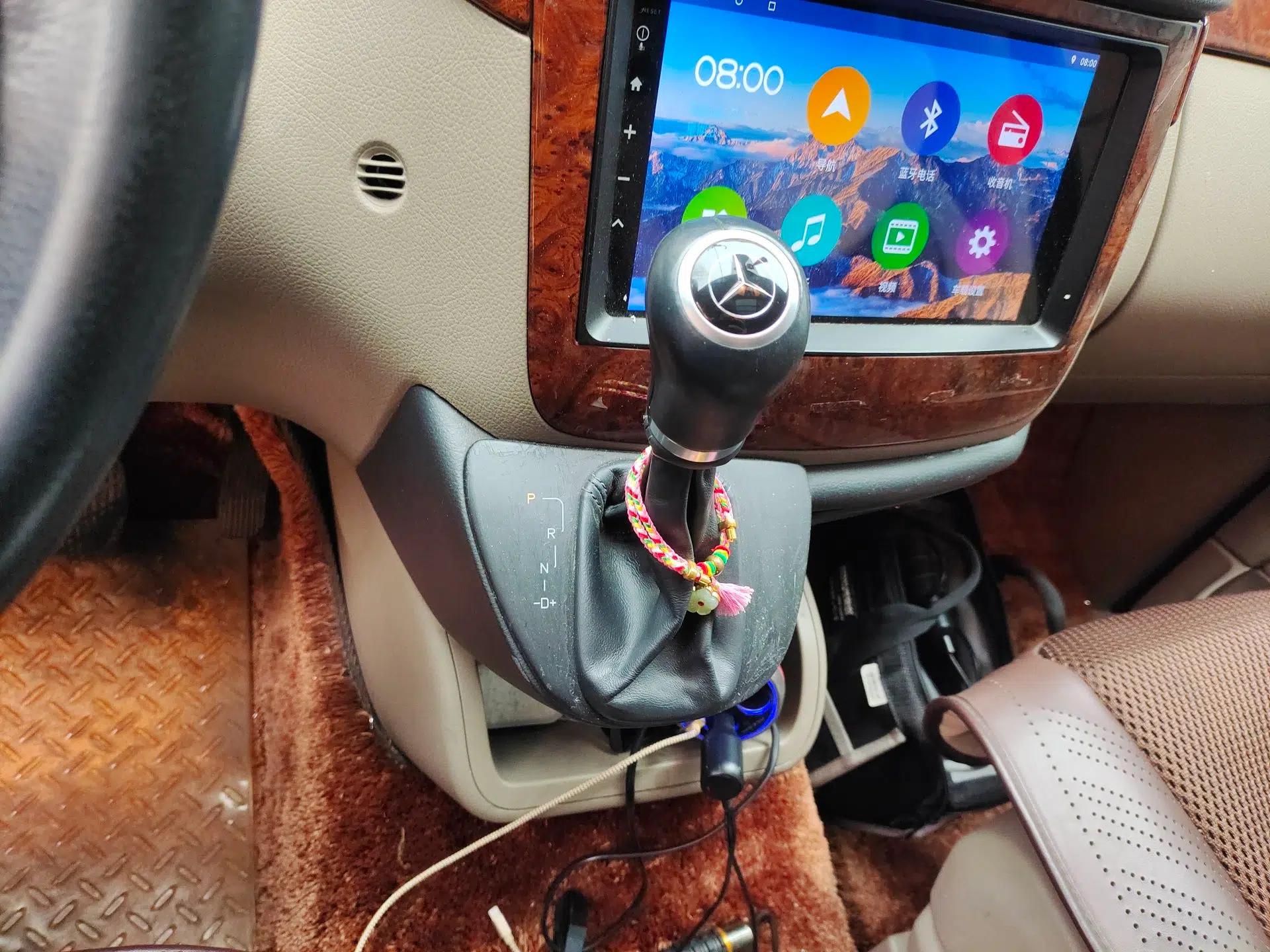 Mercedes-Benz Viano 2013 3.0L Navigator Edition — миниатюра 15