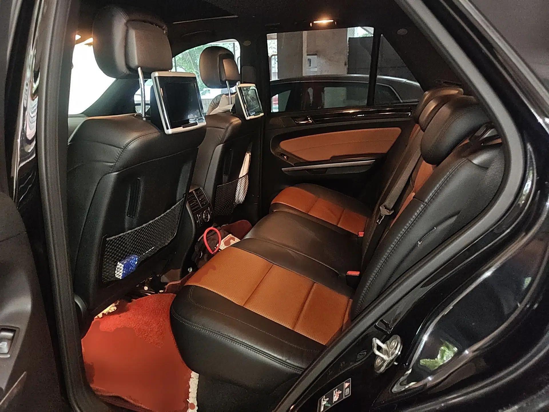 Mercedes-Benz M-Class AMG 2007 AMG ML 63 — миниатюра 18