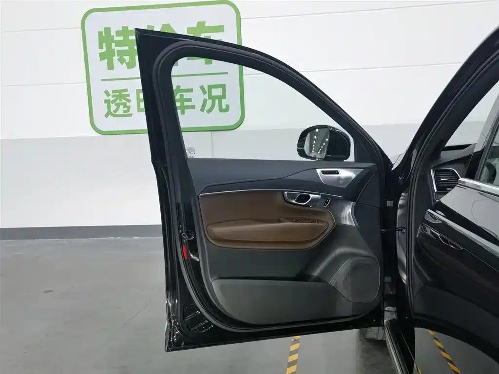 2024 Volvo XC90 Plug-in Hybrid T8 Inscription Luxury Edition (7-seater) — миниатюра 8