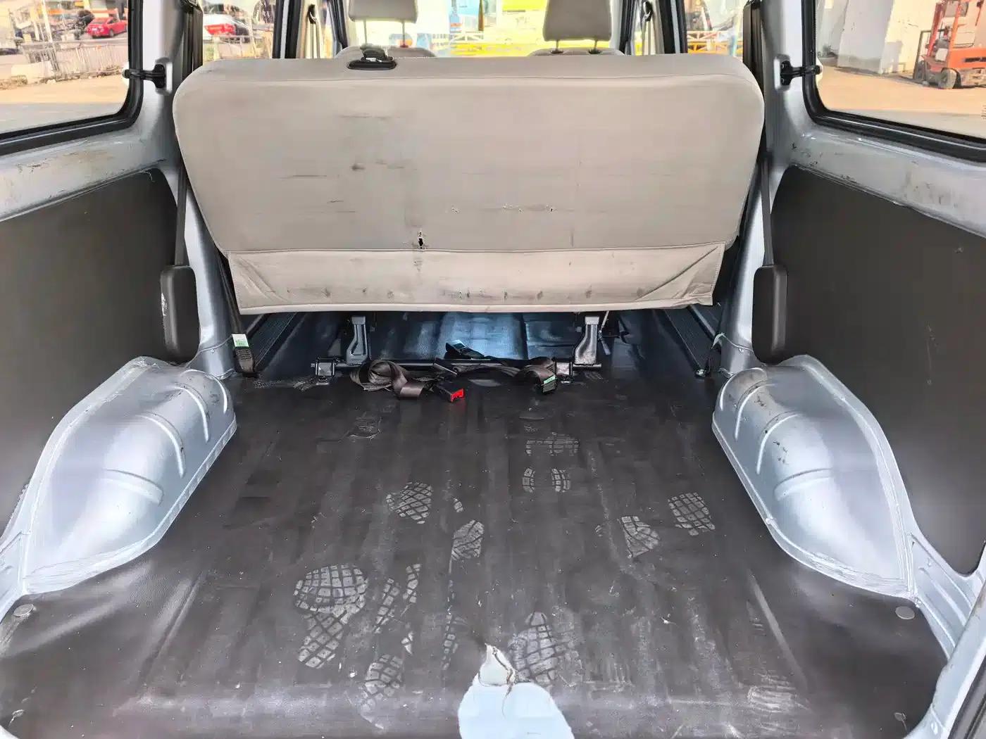 Wuling Rongguang S 2023 1.5L Basic Model 5/7 Seats — миниатюра 5