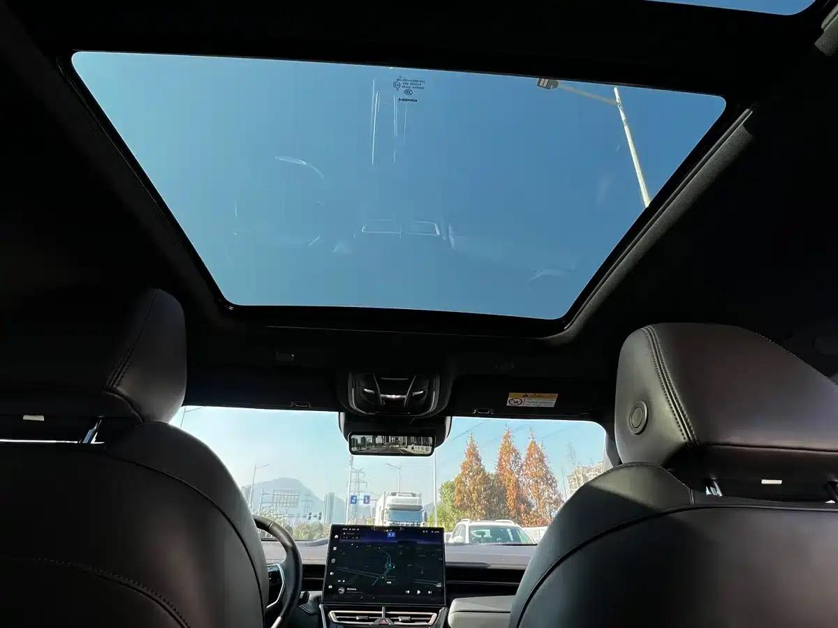 Wey brand Mocha 2021 2.0T 2WD Special Edition — миниатюра 14
