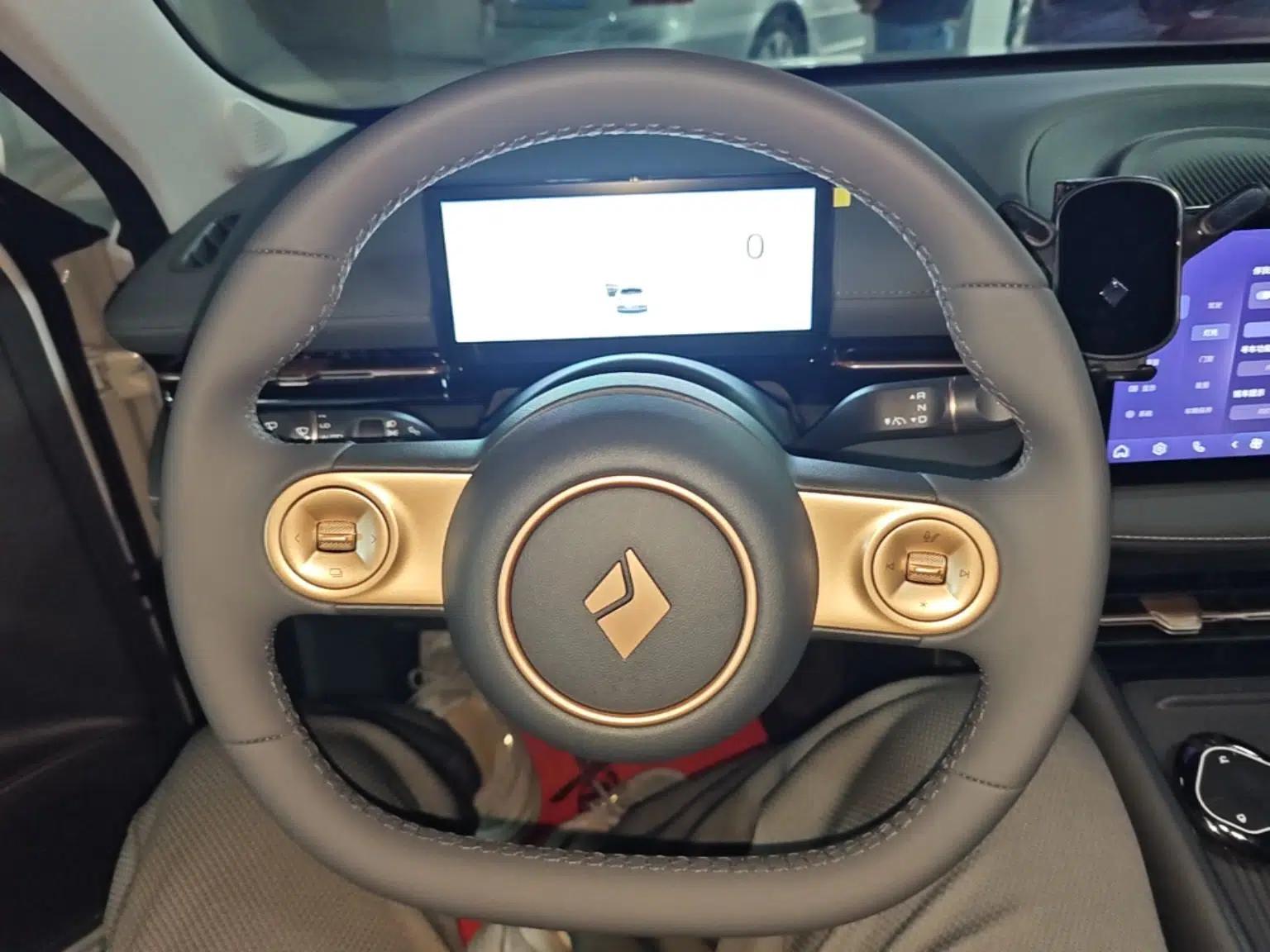 Baojun E6 2026 Model 500km Enjoyment Edition — миниатюра 13