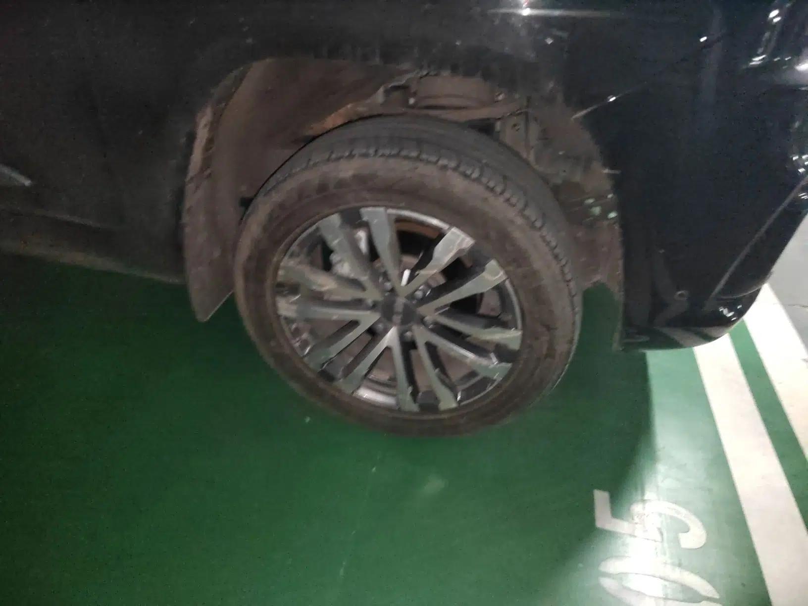 BAIC Off-Road BJ60 2022 2.0T Version 11 Five Seats — миниатюра 8