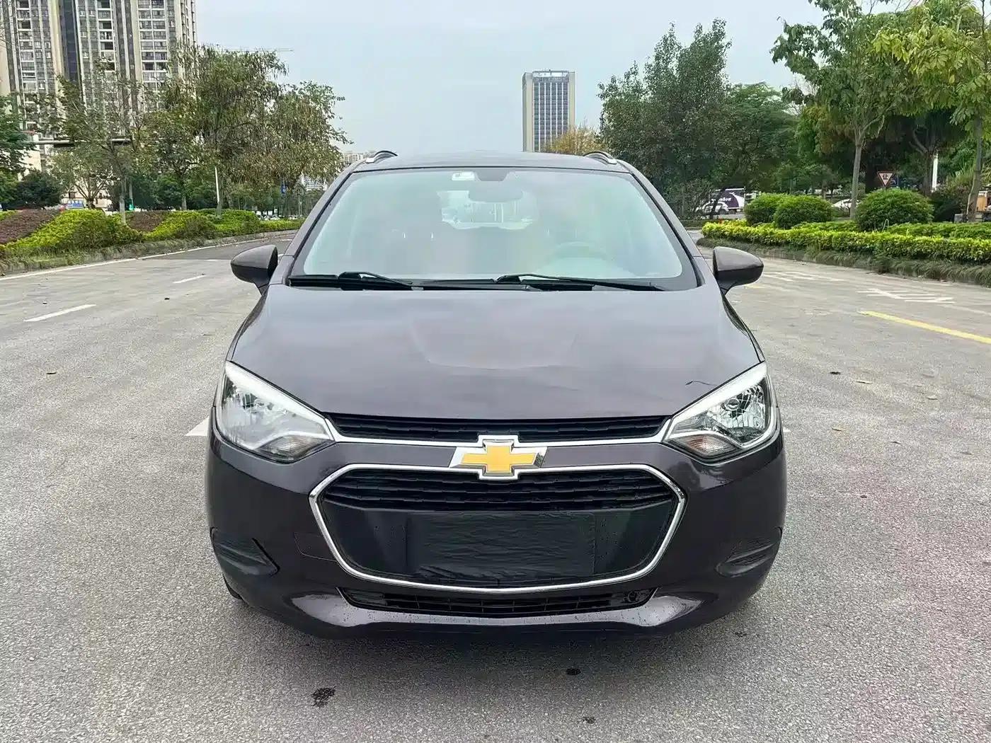 Chevrolet Aveo RV 2016 1.5L Automatic Comfortline Edition — миниатюра 2