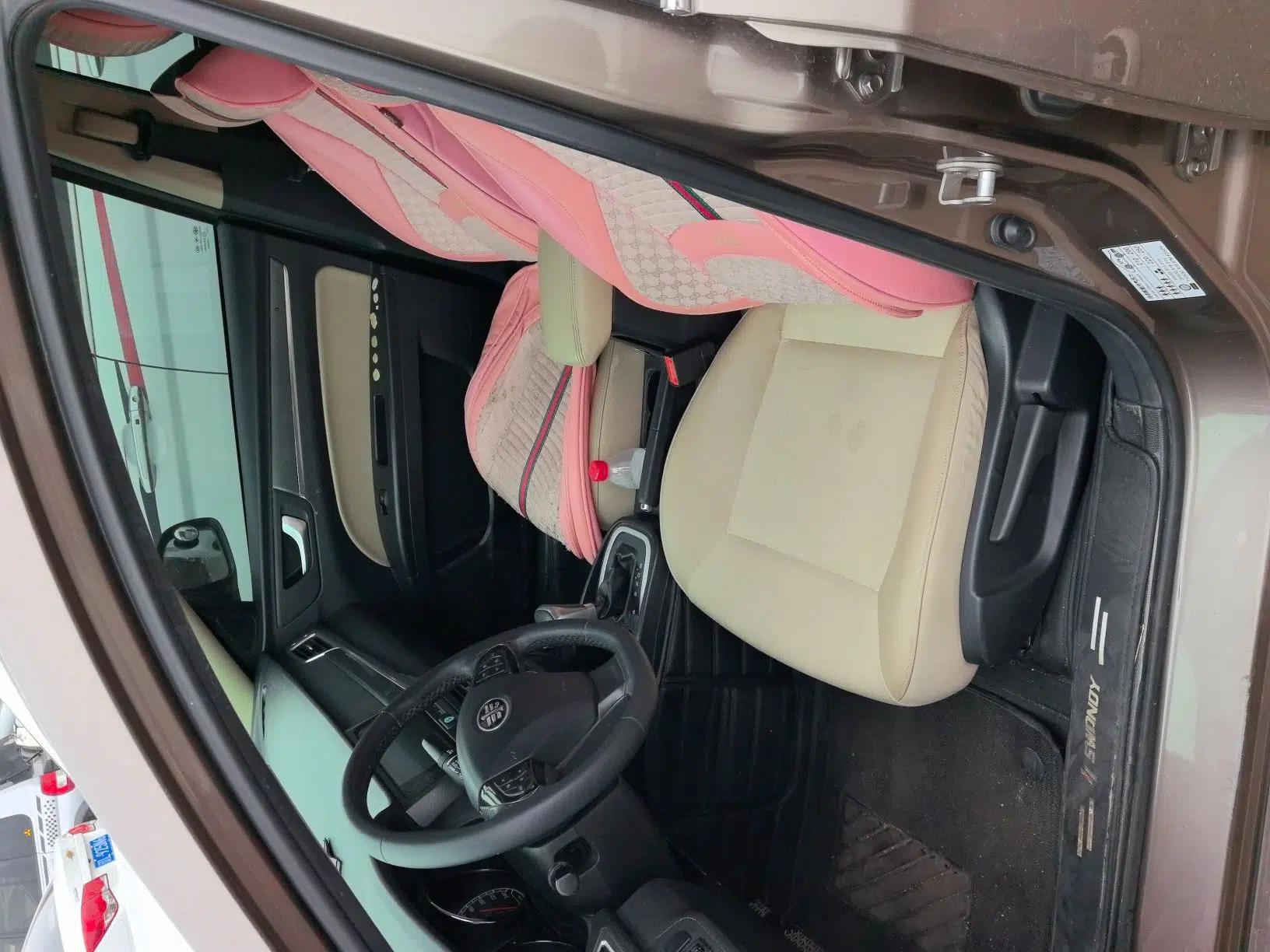 Bestune B30 2016 1.6L Automatic Luxury Model — миниатюра 13