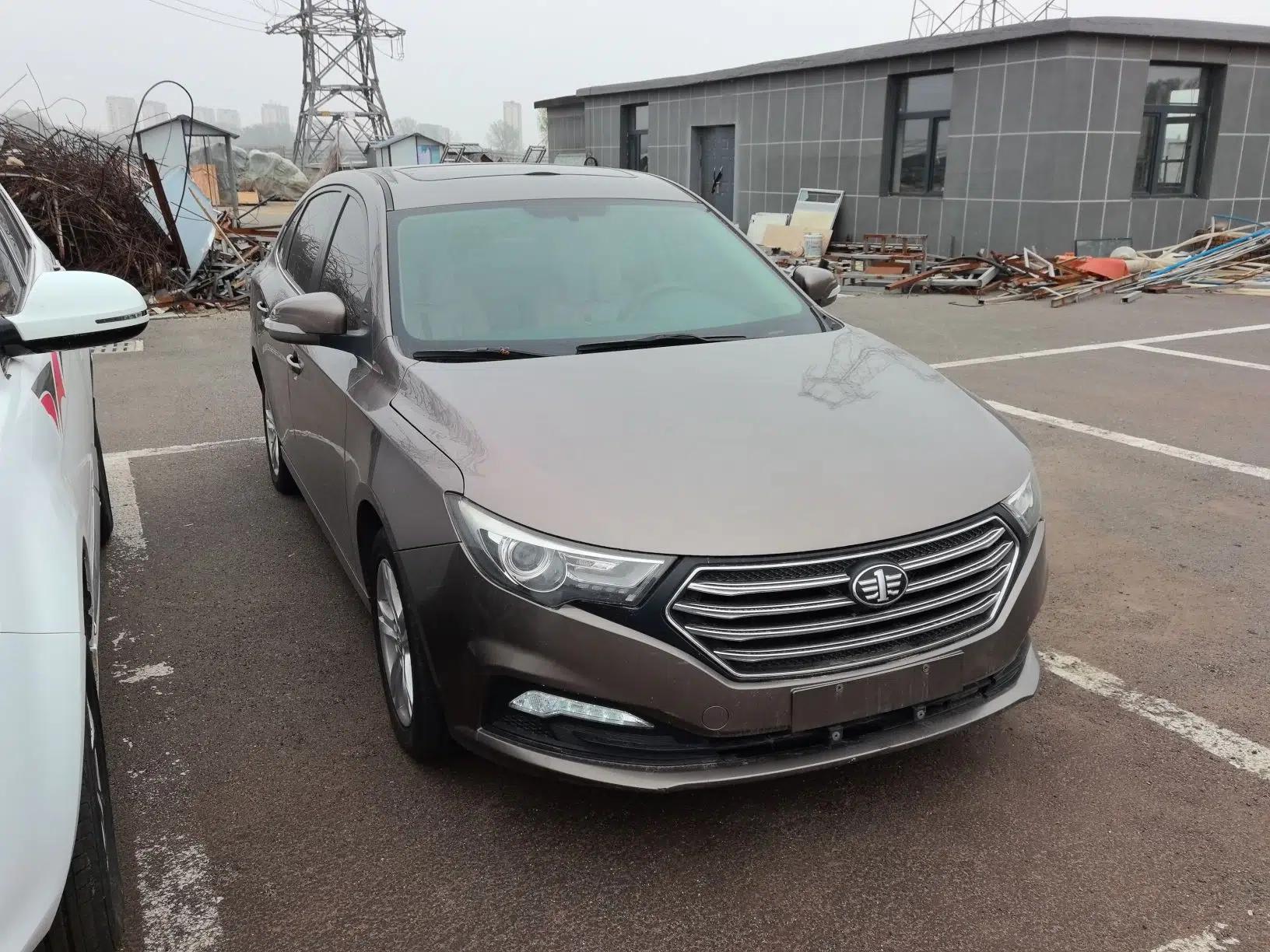 Bestune B30 2016 1.6L Automatic Luxury Model — миниатюра 3