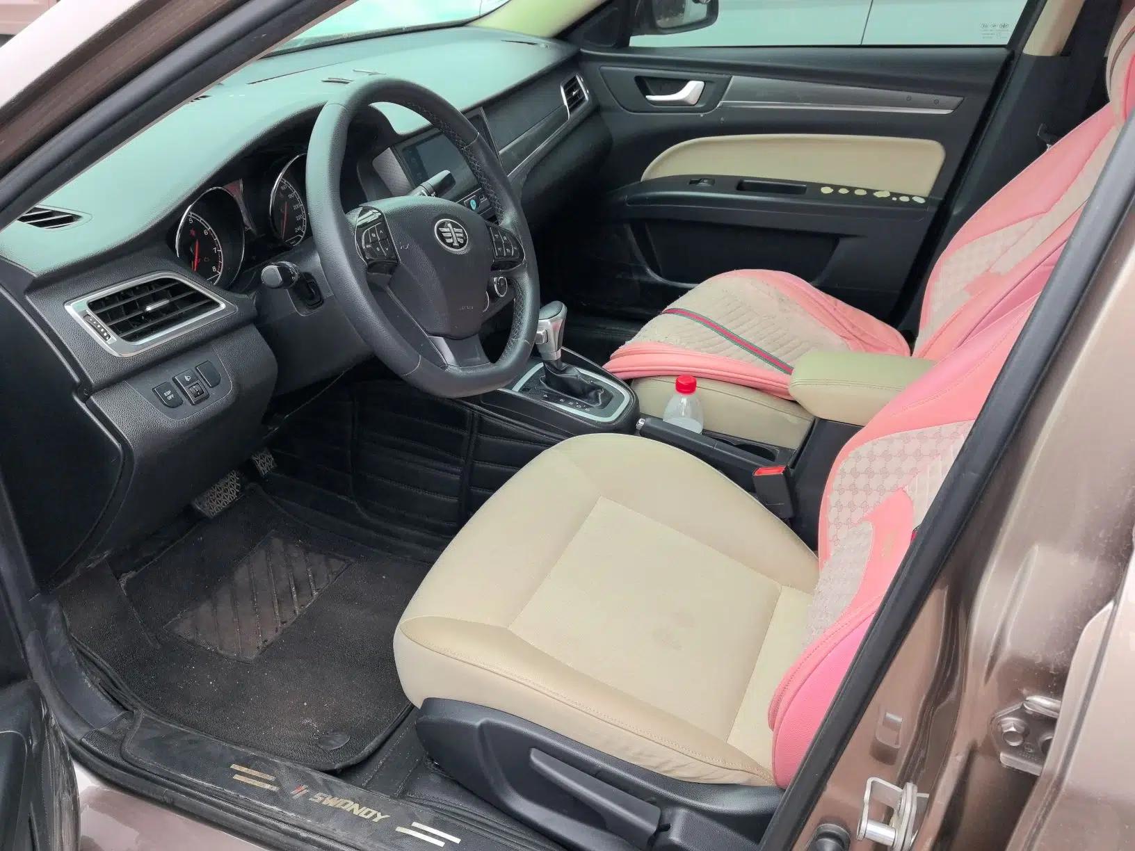 Bestune B30 2016 1.6L Automatic Luxury Model — миниатюра 10
