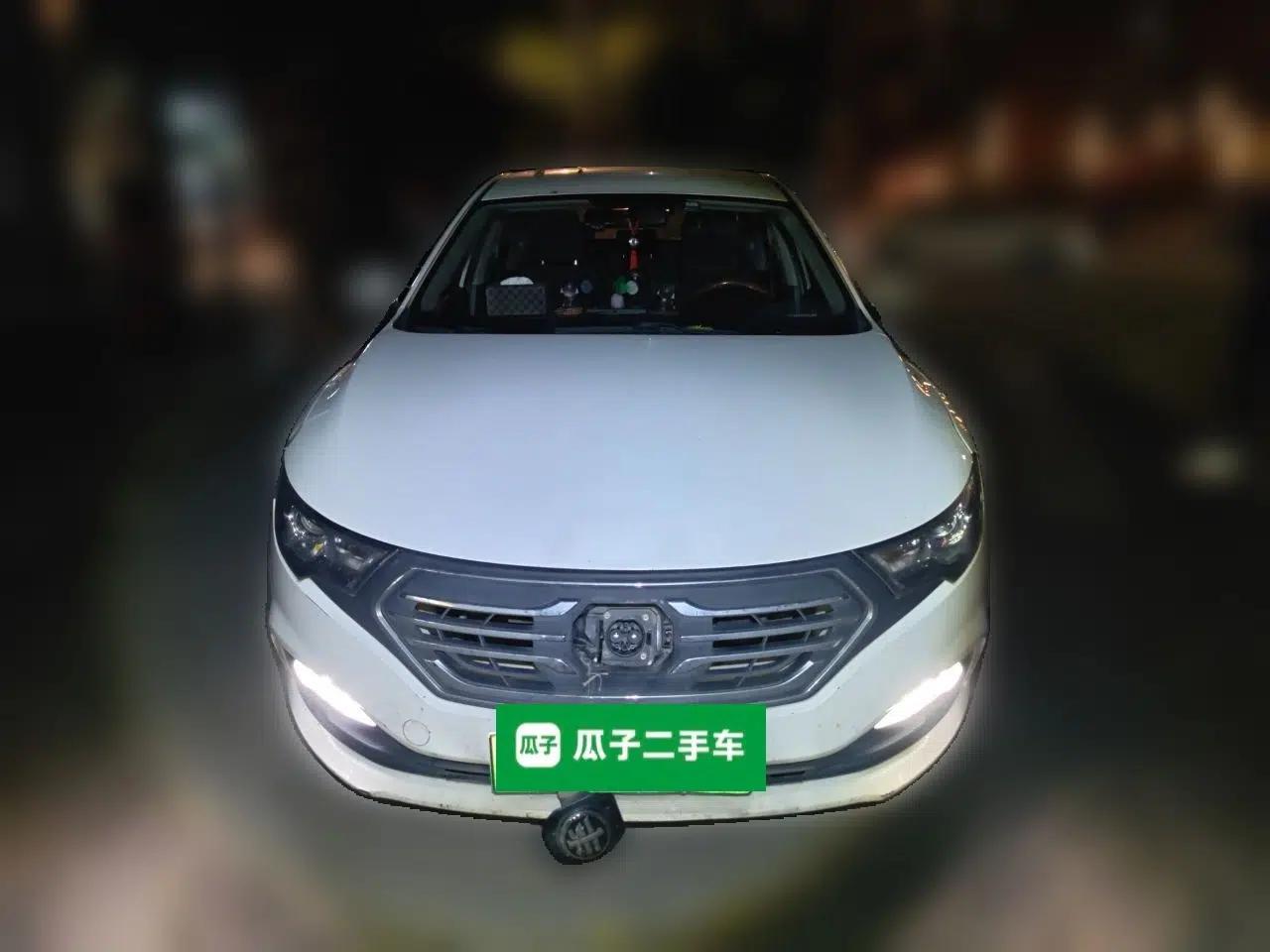 Bestune B30EV 2019 EV400 — миниатюра 2