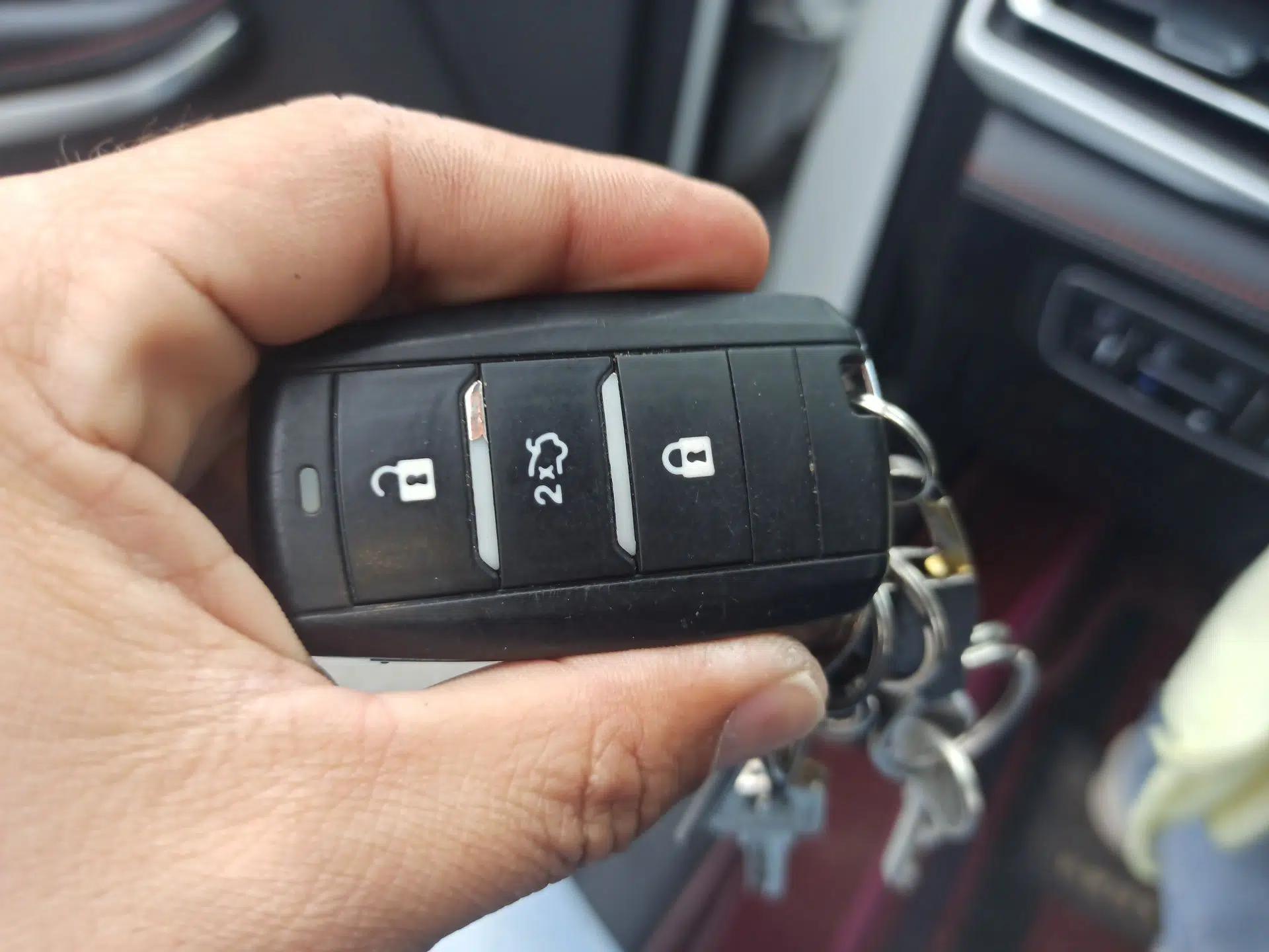 CHANGAN CS75 New Energy 2020 1.5T PHEV Ambition Model — миниатюра 9