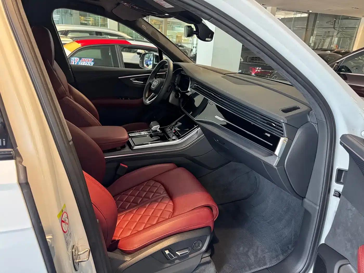Audi SQ7 2024 4.0 TFSI — миниатюра 11
