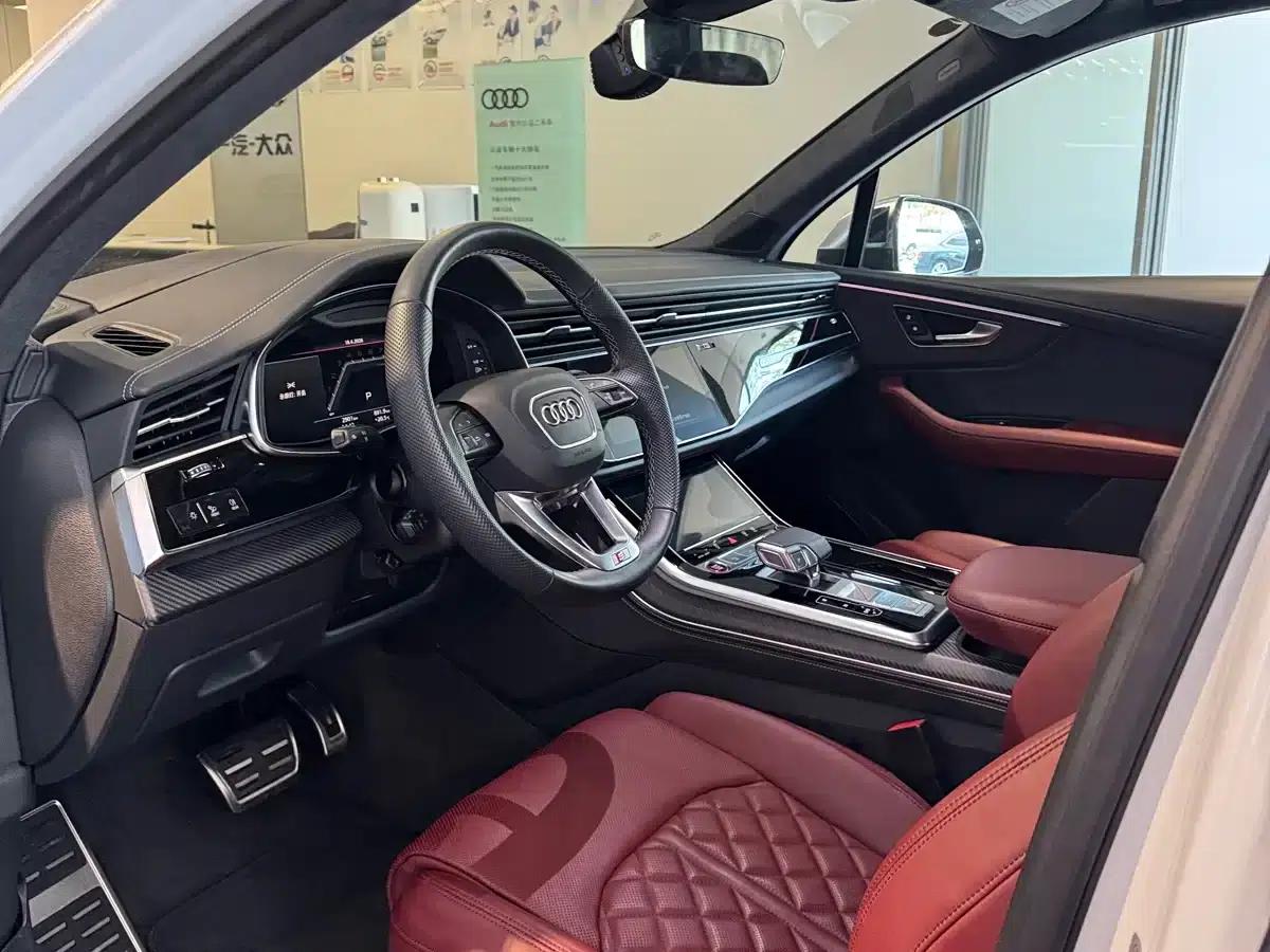 Audi SQ7 2024 4.0 TFSI — миниатюра 7