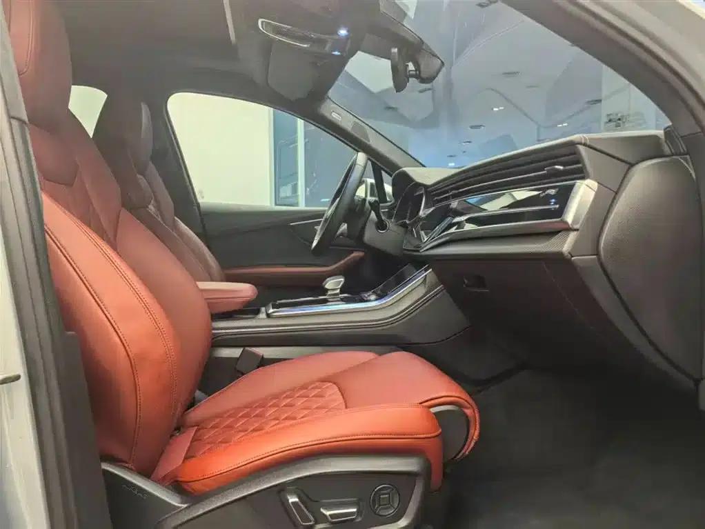 Audi SQ7 2024 4.0 TFSI — миниатюра 12