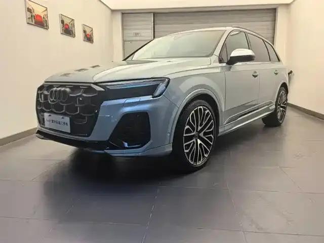 Audi SQ7 2024 4.0 TFSI