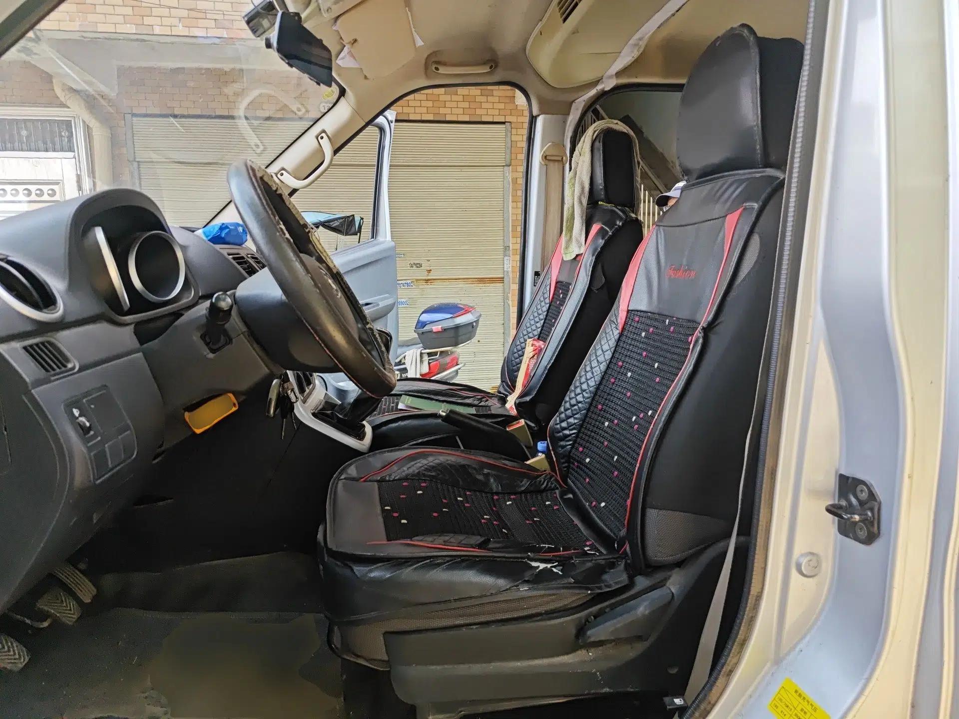 CHANGAN KAICHENG Ruixing M70 2019 1.5L Comfort Version 6-Seater China VI Standard Flat Roof Liftback Doors – DAM15KL — миниатюра 16