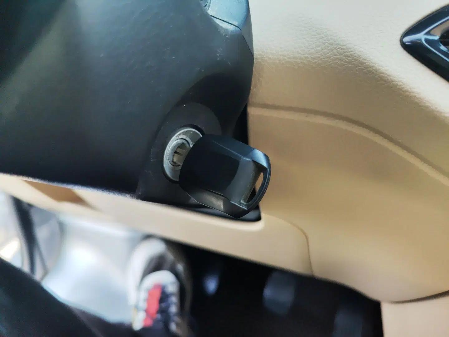 CHANGAN KUAYUE Xing V3 2023 1.5L Gasoline Comfort Edition 5-Seat Passenger Vehicle — миниатюра 12