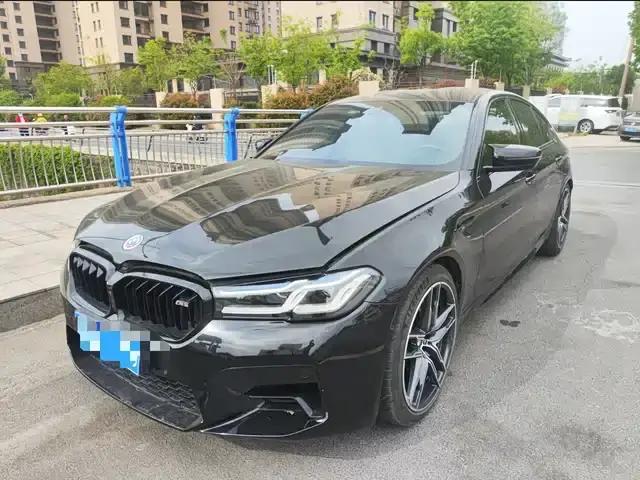 2021 BMW M5