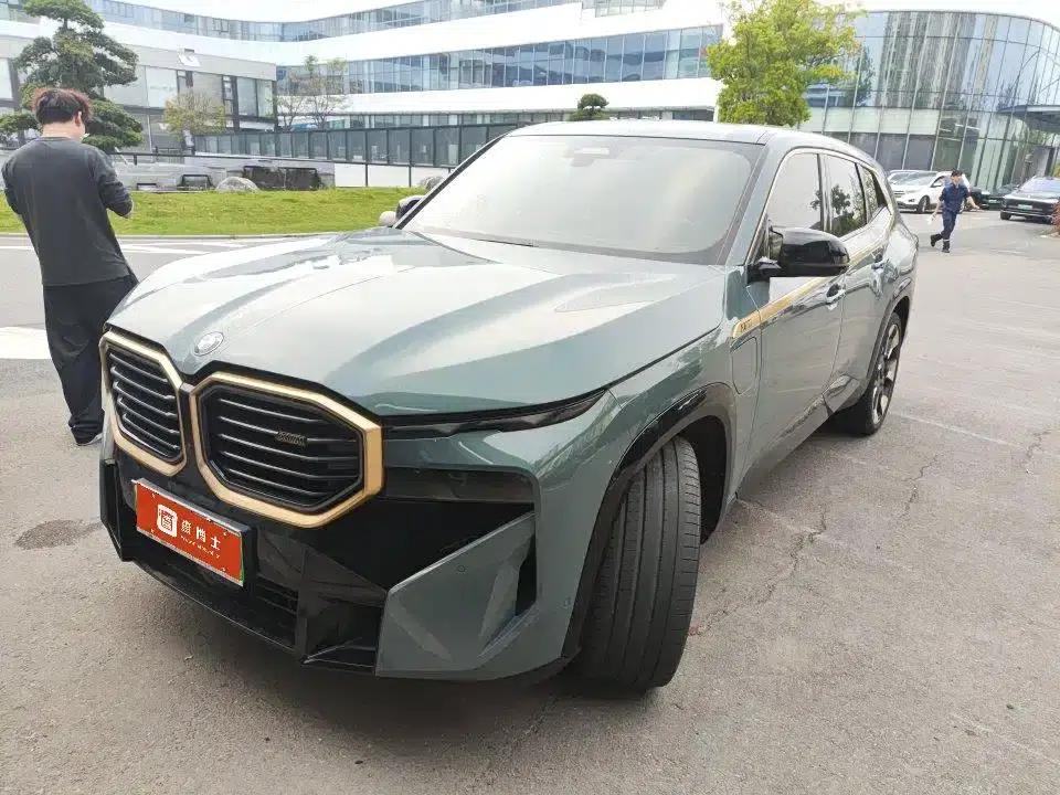 BMW XM 2023 Base Model — миниатюра 1