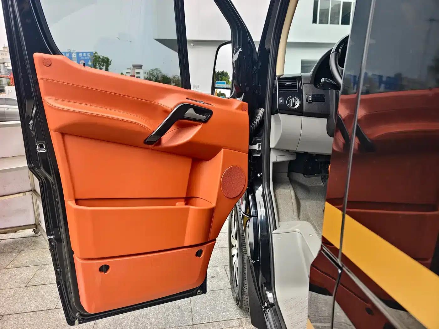 2019 Sprinter 3.5L Automatic — миниатюра 20