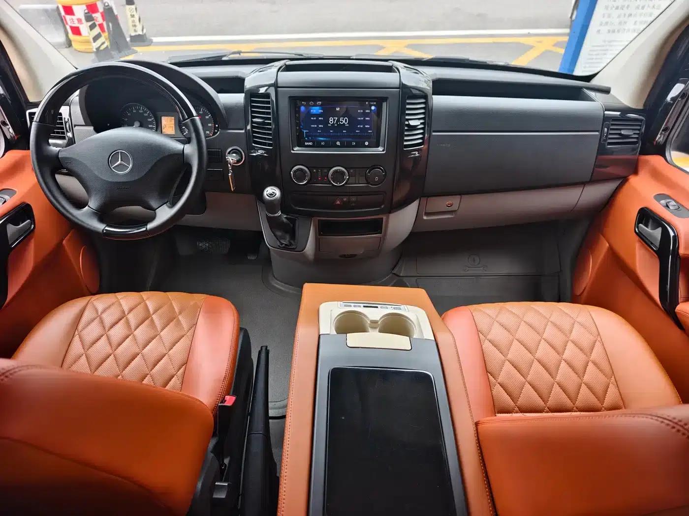 2019 Sprinter 3.5L Automatic — миниатюра 5