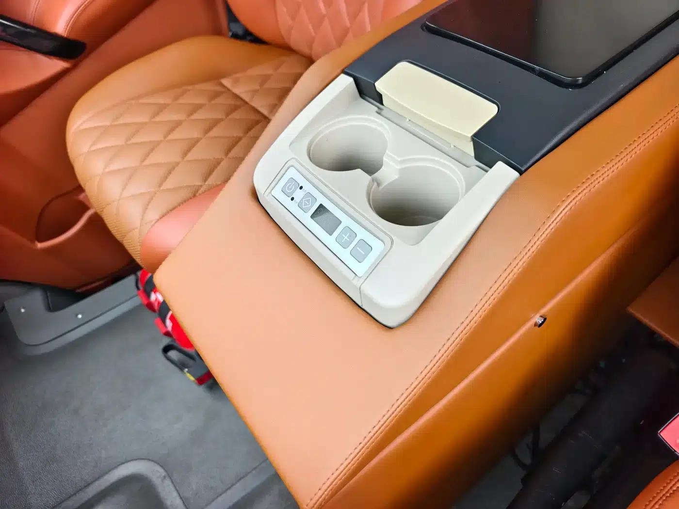2019 Sprinter 3.5L Automatic — миниатюра 8