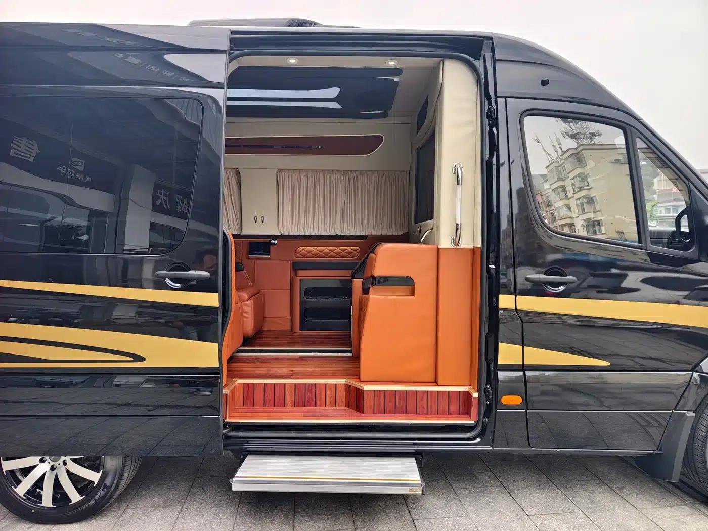2019 Sprinter 3.5L Automatic — миниатюра 10