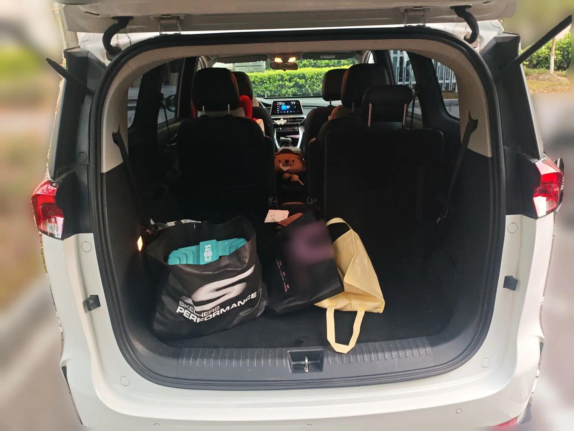 SAIC MAXUS EUNIQ 5 2020 1.3T PLUG-IN Elite Edition — миниатюра 20